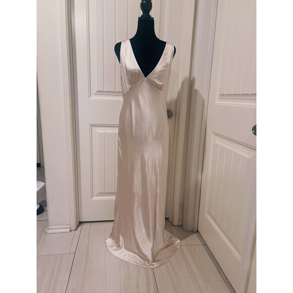 Princess Polly Allegra Maxi V Neck Dress Champagne Size 6 - Picture 5 of 12